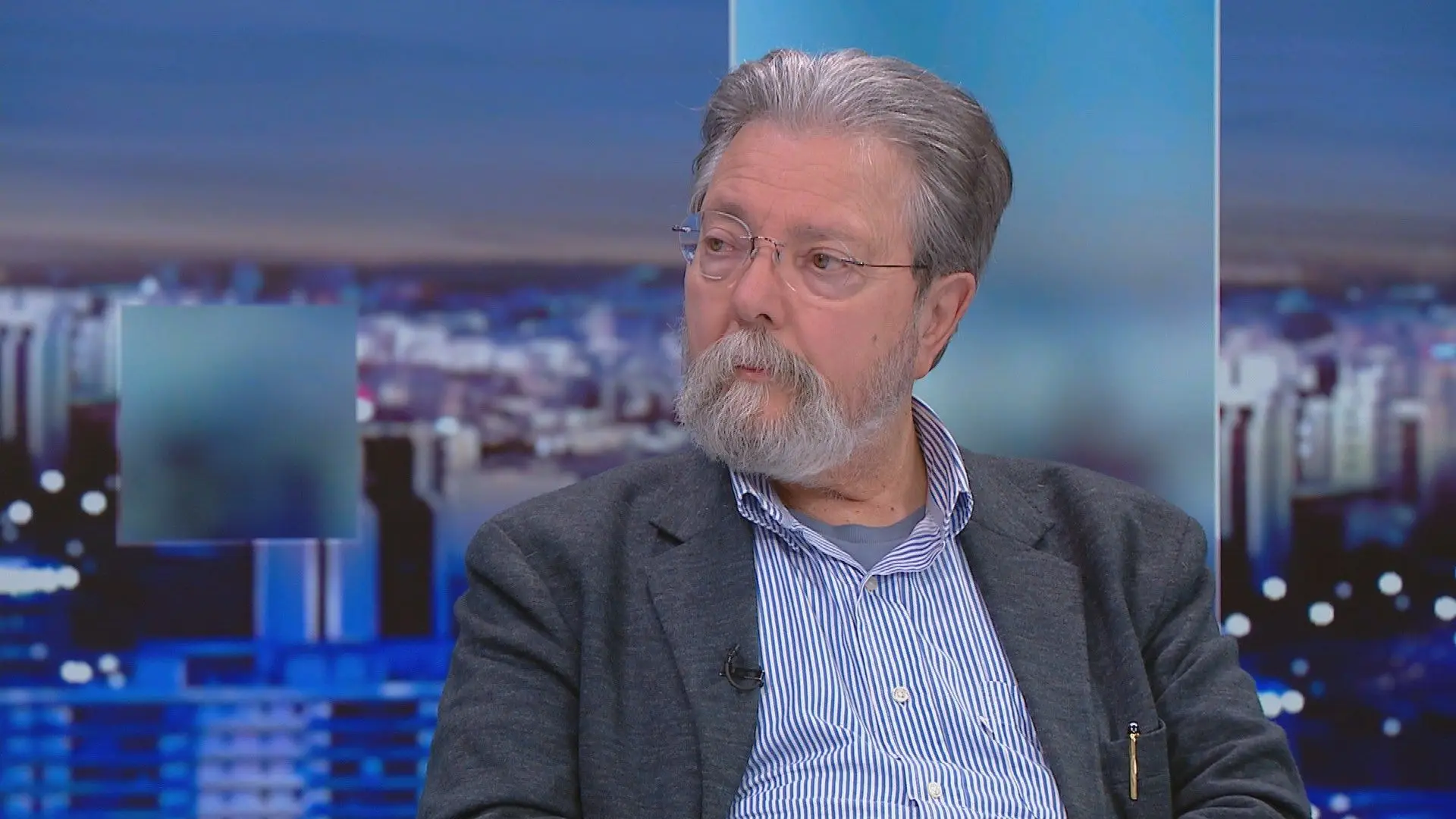 Escolas e equipamentos só podem fechar com base legal