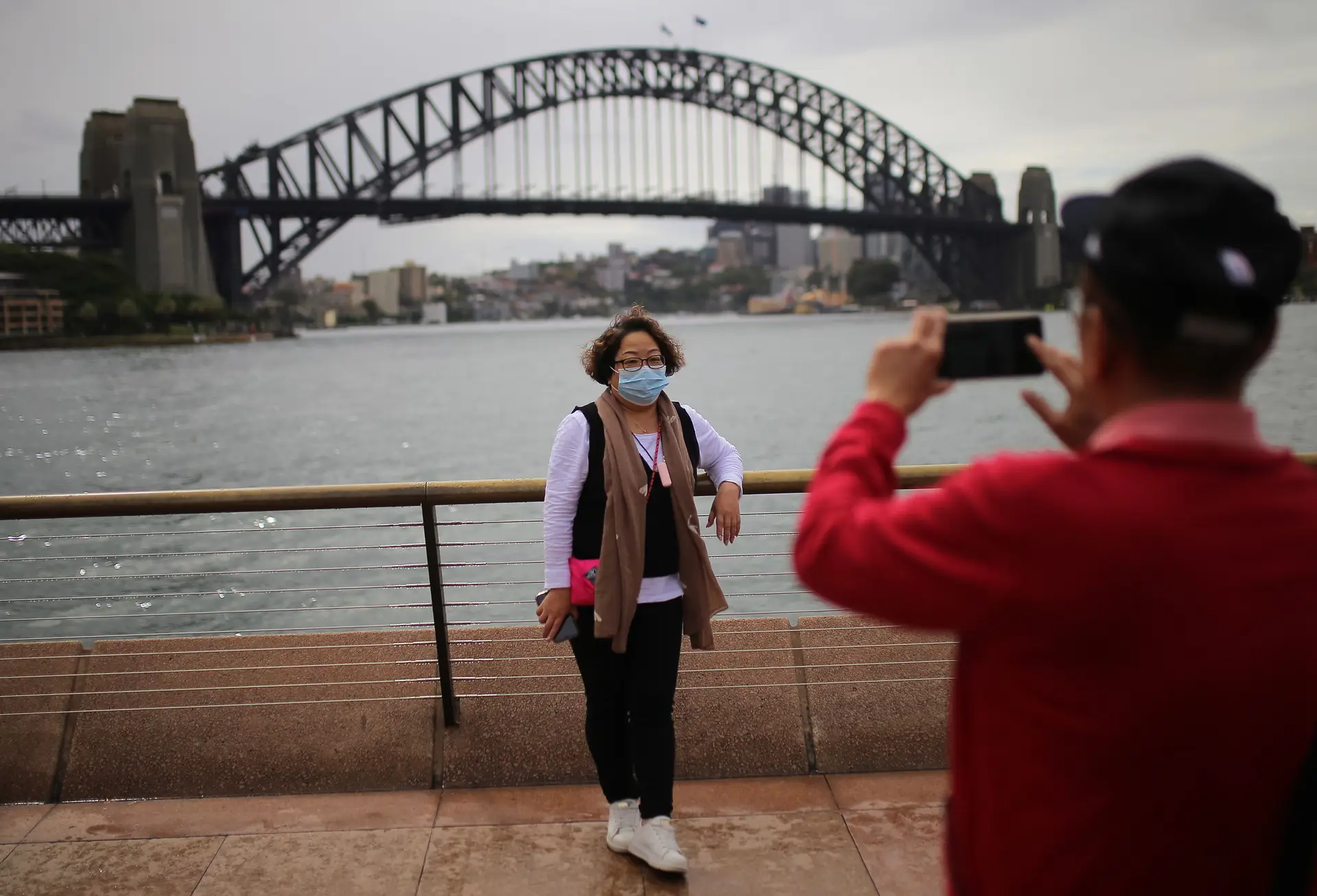 Austrália impõe quarentena a todas as pessoas que cheguem ao país