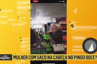 Mulher andou com saco na cabeça no Pingo Doce?