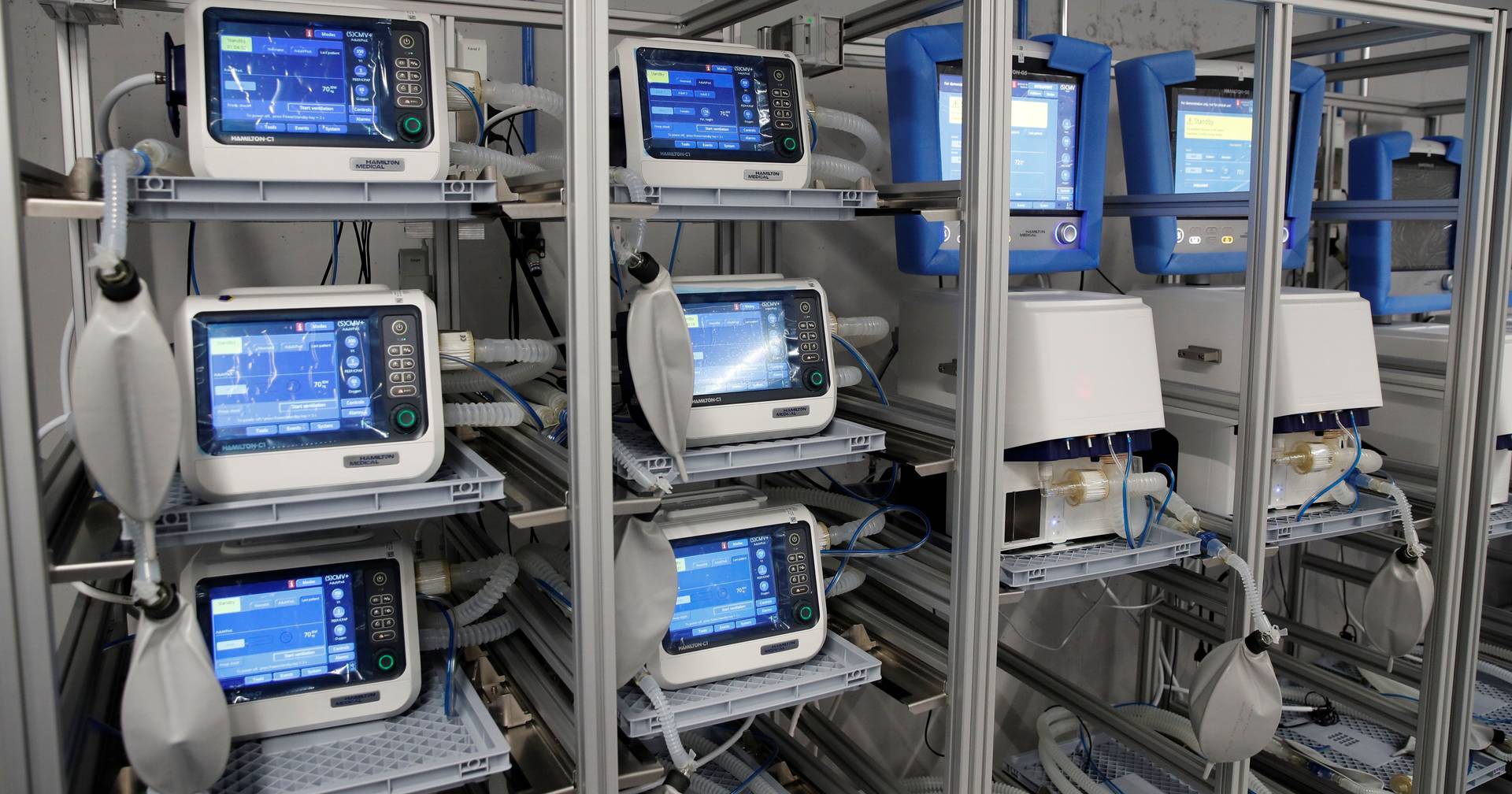 Ventiladores de 20 mil euros que podiam custar 3.500?  - SIC Notícias
