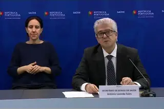 Portugal envia avião para a China para ir buscar material médico