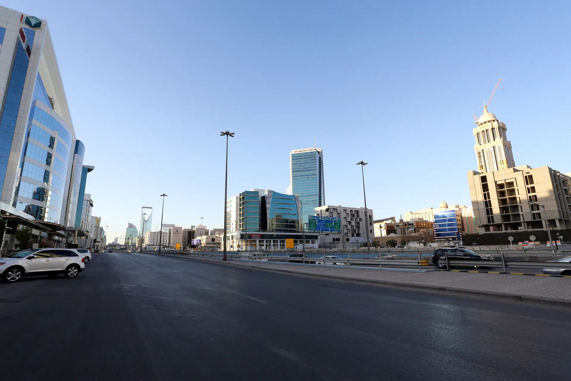 Arábia Saudita decreta quarentena em Riad, Medina e Meca