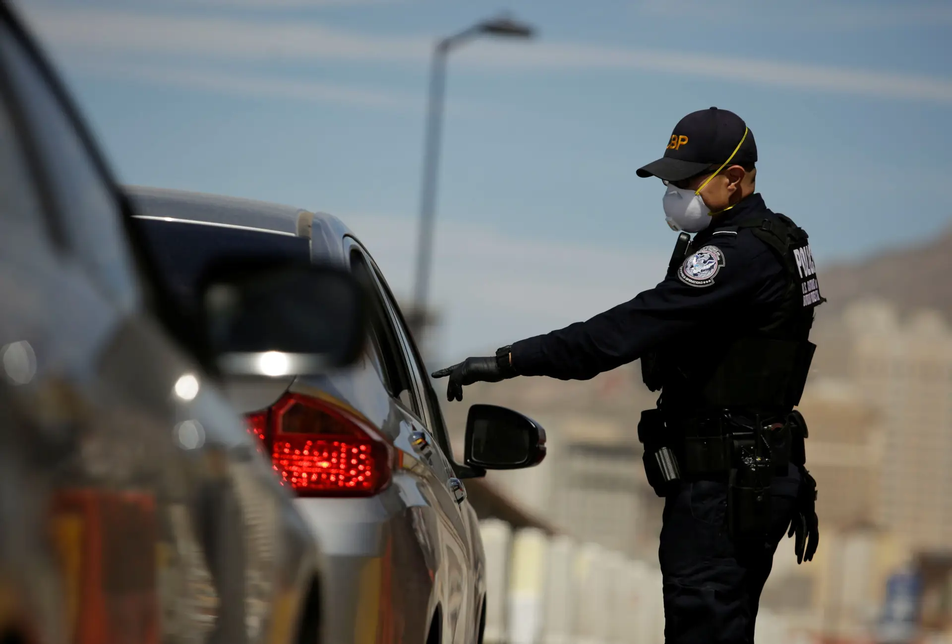 Covid-19: Polícia mexicana investiga assaltos a estabelecimentos comerciais