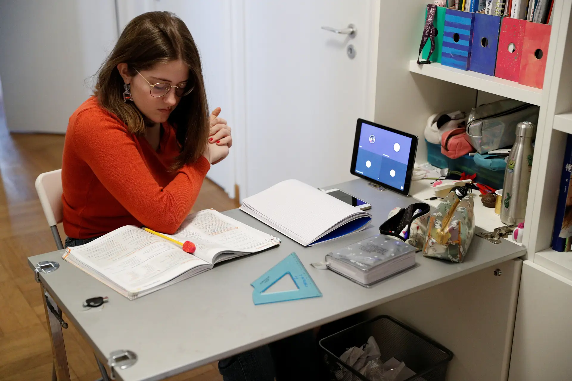 Quase 200 mil alunos e professores utilizaram plataforma online do ensino superior num só dia