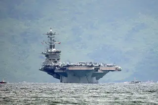 Mais de 10% da tripulação de um porta-aviões americano está infetada