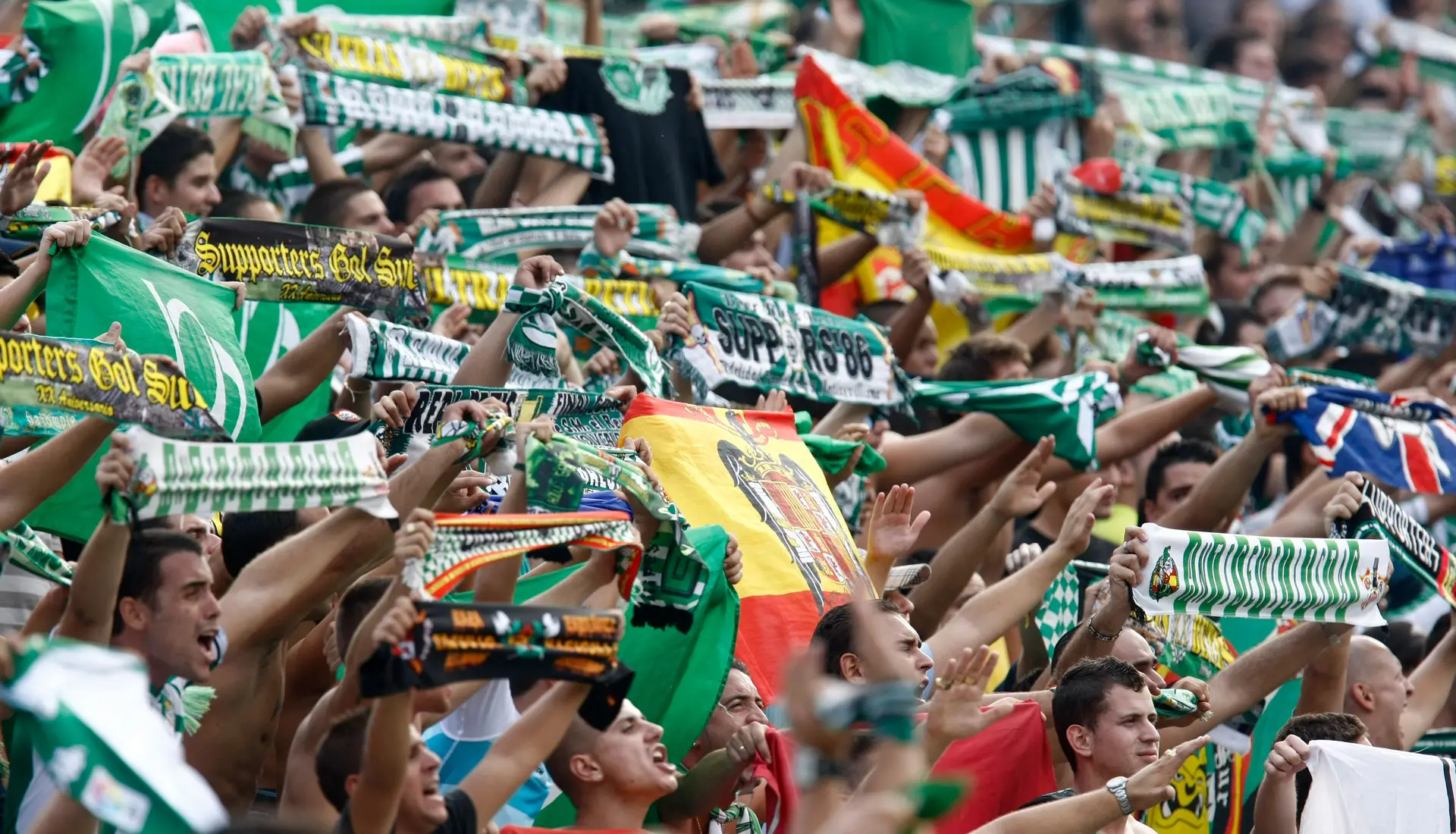 Bétis de William Carvalho regressa aos treinos individuais