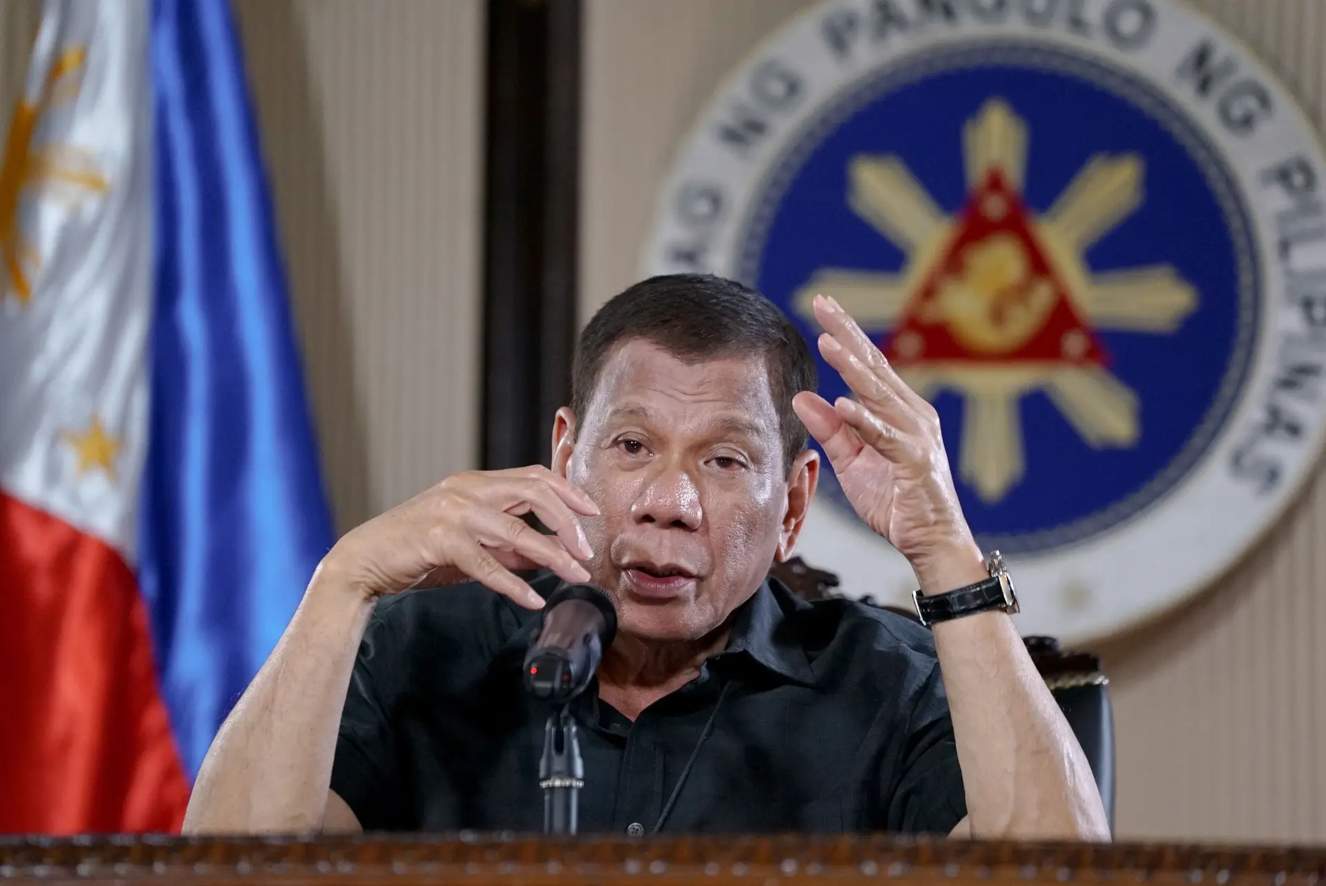 "Disparem a matar", Duterte intransigente com quem violar medidas de combate à pandemia
