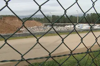 Resíduos que contactem com doentes com Covid-19 não vão para aterro