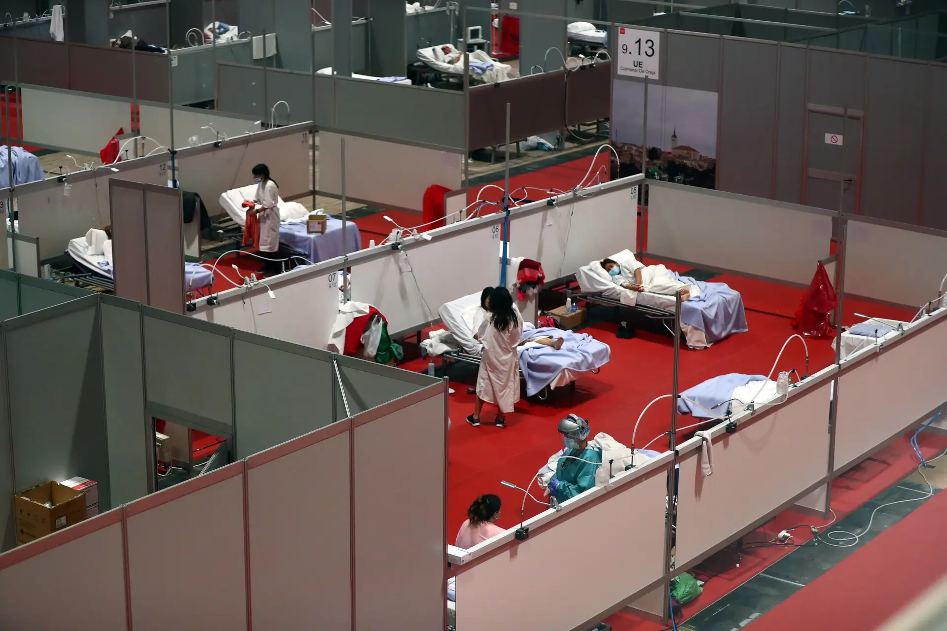 Covid-19: Mais 932 mortos em Espanha nas últimas 24 horas