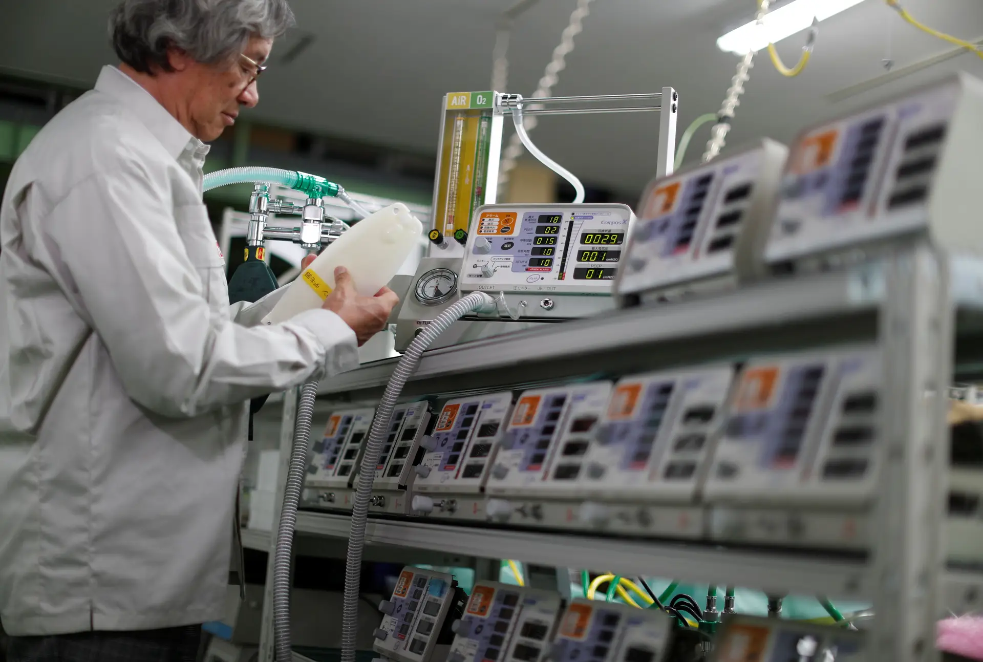 Covid-19: Hospitais terão mais 300 ventiladores até ao dia 19