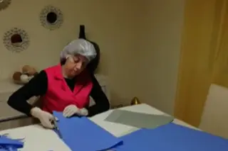 50 costureiras produzem material médico para o hospital de Portalegre