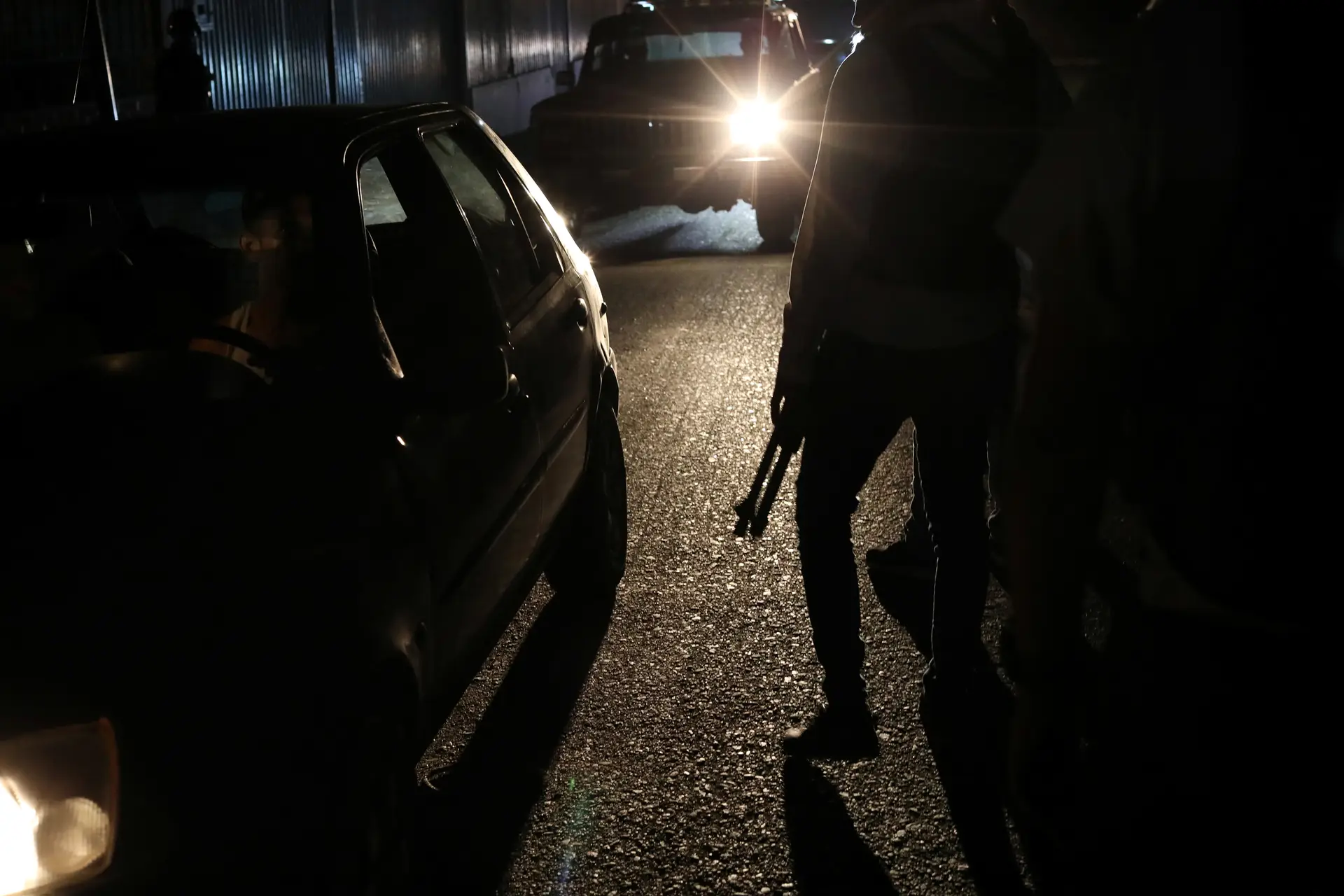 Circulação entre concelhos proibida desde a meia-noite até domingo