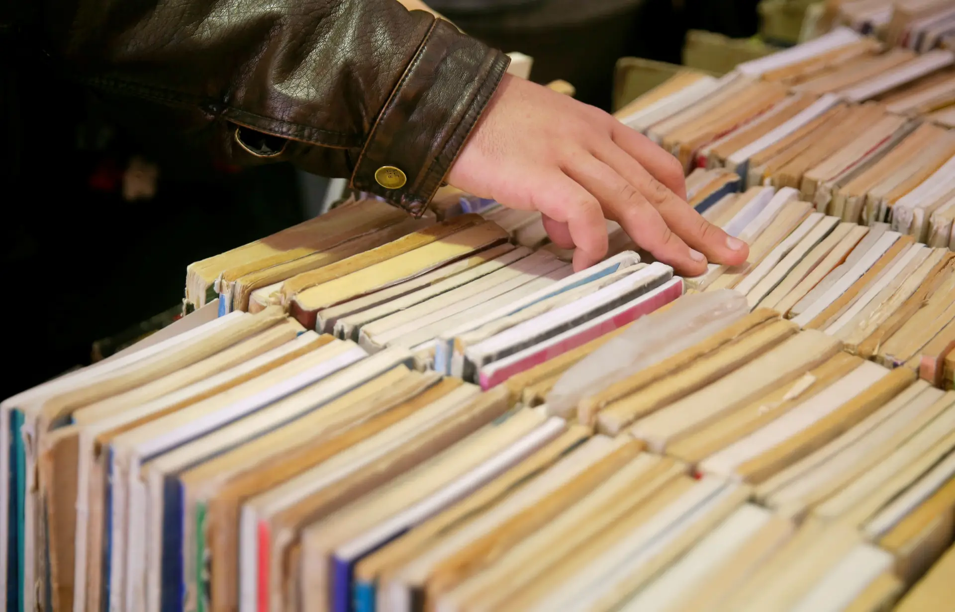 Programa IVAucher alargado a compras nas editoras de livros e lojas de discos