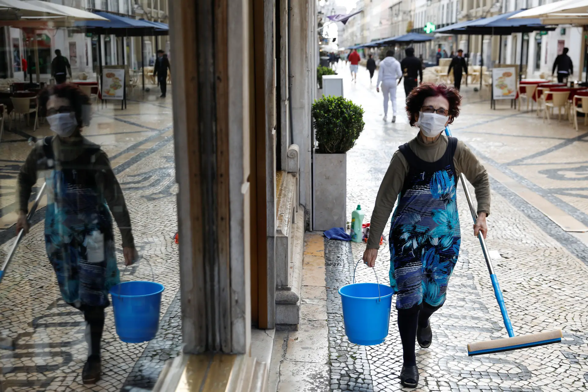 735 mortos e 20.683 casos de Covid-19 em Portugal