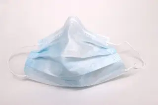 Centro Hospitalar do Algarve recolhe 1.500 máscaras que não protegiam contra vírus