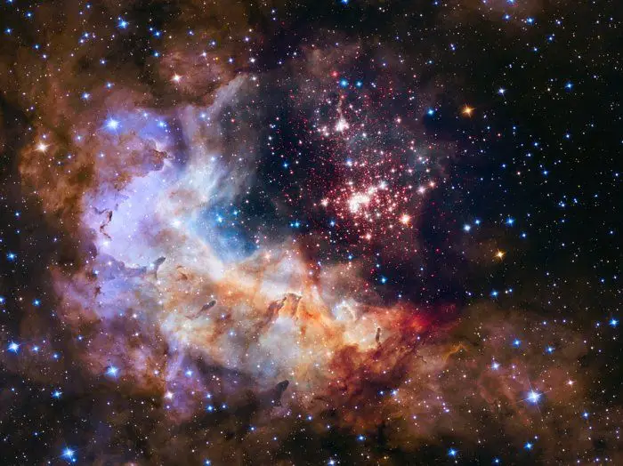 A imagem do aglomerado Westerlund 2 foi divulgada no 25º aniversário do Hubble. 