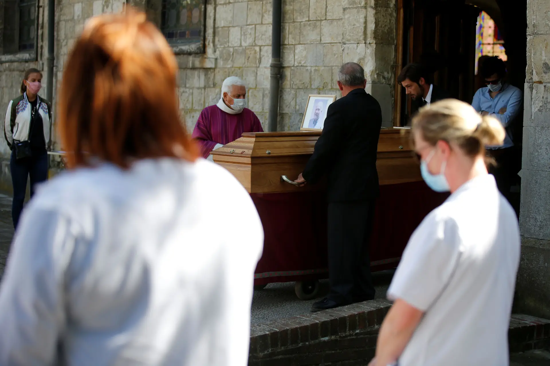 França regista mais de 500 mortes por Covid-19 em 24 horas