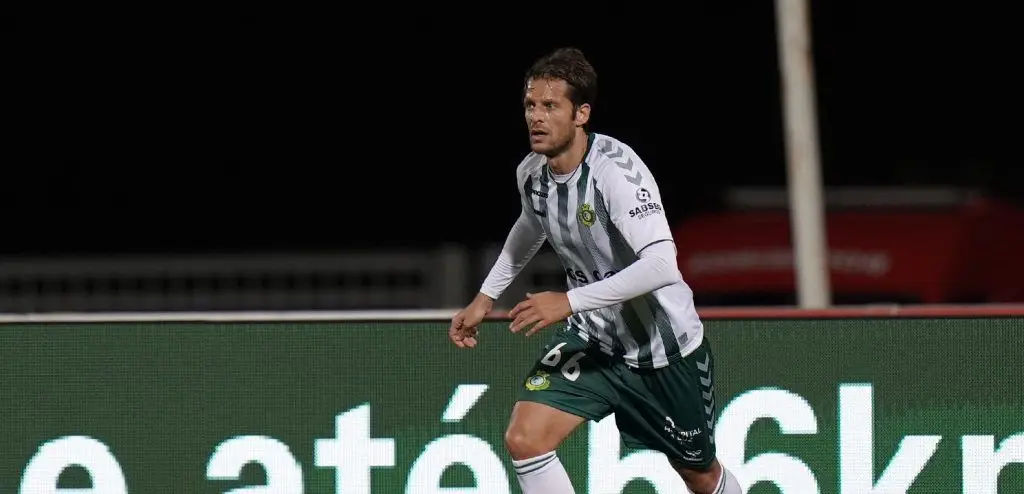 João Meira renova contrato com o Vitória de Setúbal