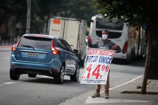 Brasil autoriza testes rápidos à covid-19 em farmácias
