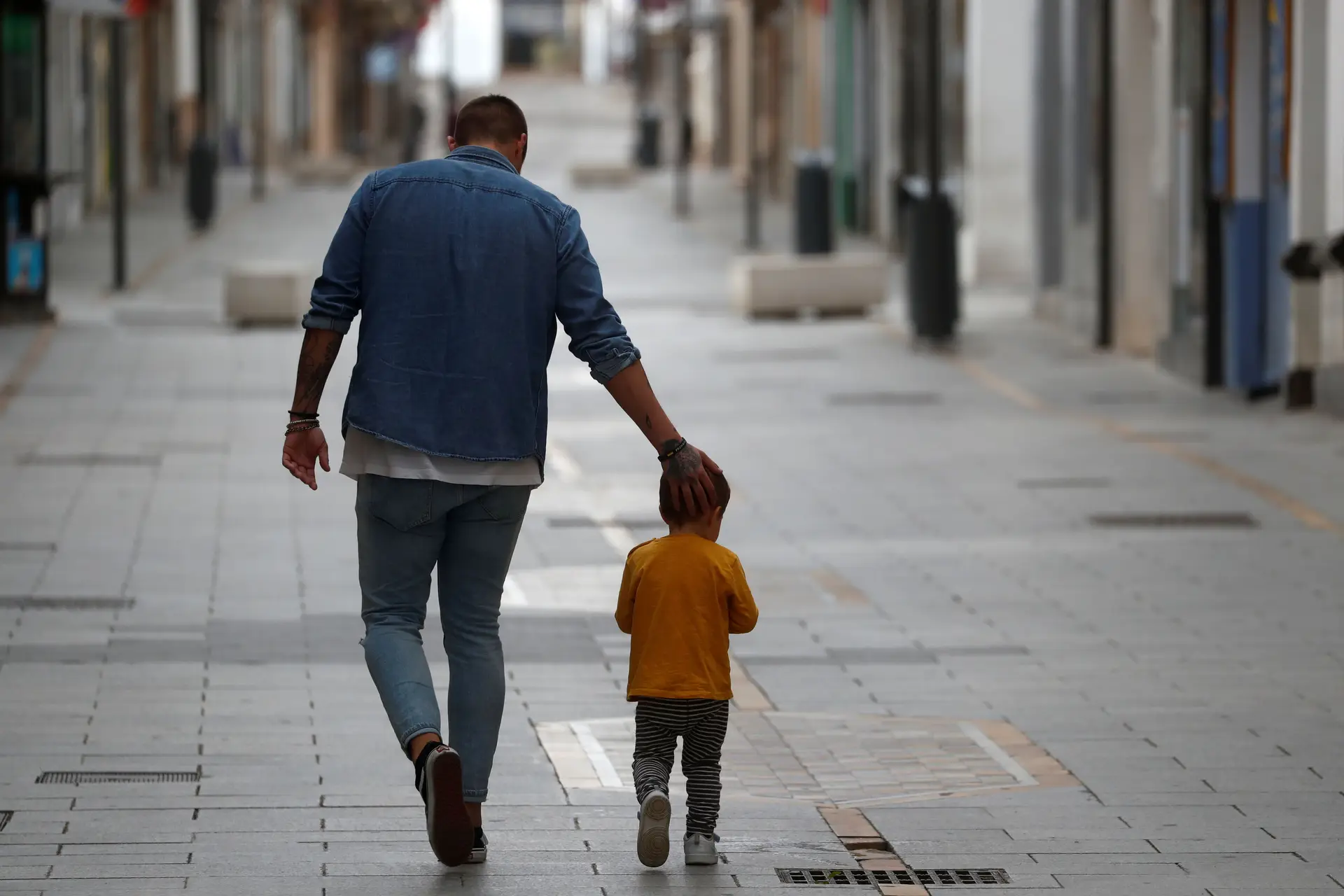 OMS investiga possíveis ligações entre Covid-19 e uma doença inflamatória infantil