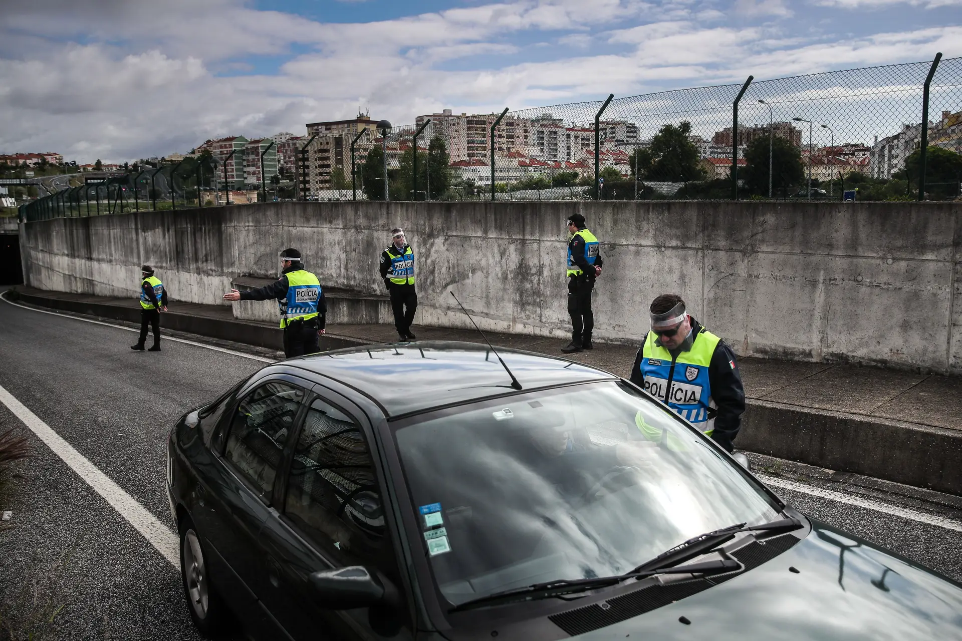 Portugal sobe nível de ameaça terrorista: o que significa na prática?