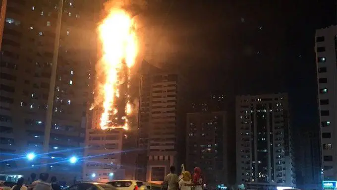 Vários feridos em incêndio num edifício de 48 andares no Dubai