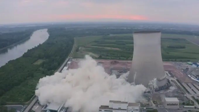 Sic Noticias Central Nuclear Na Alemanha Foi Hoje Demolida