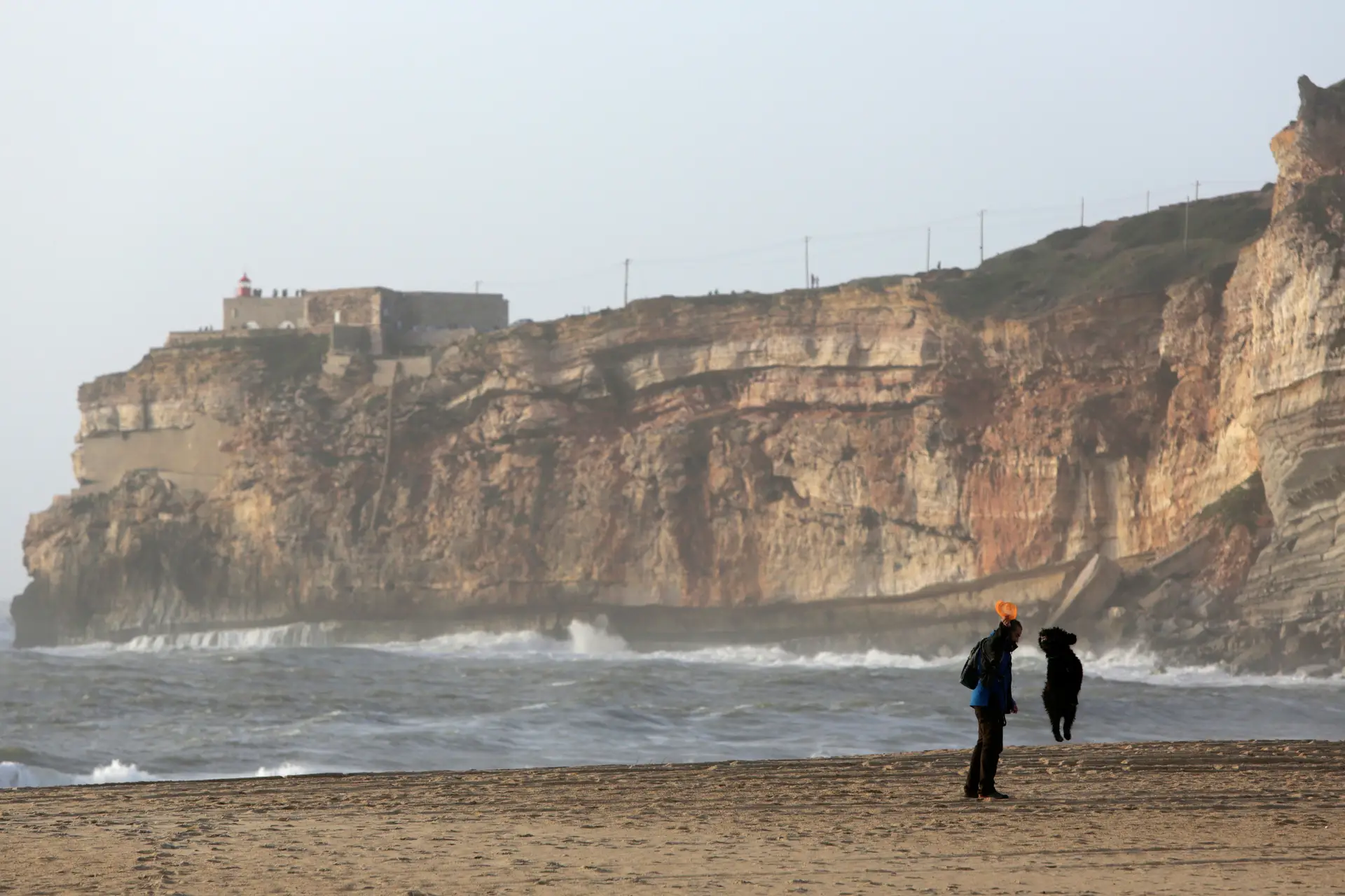 Reabertura das praias a 6 de junho: conheça aqui as regras