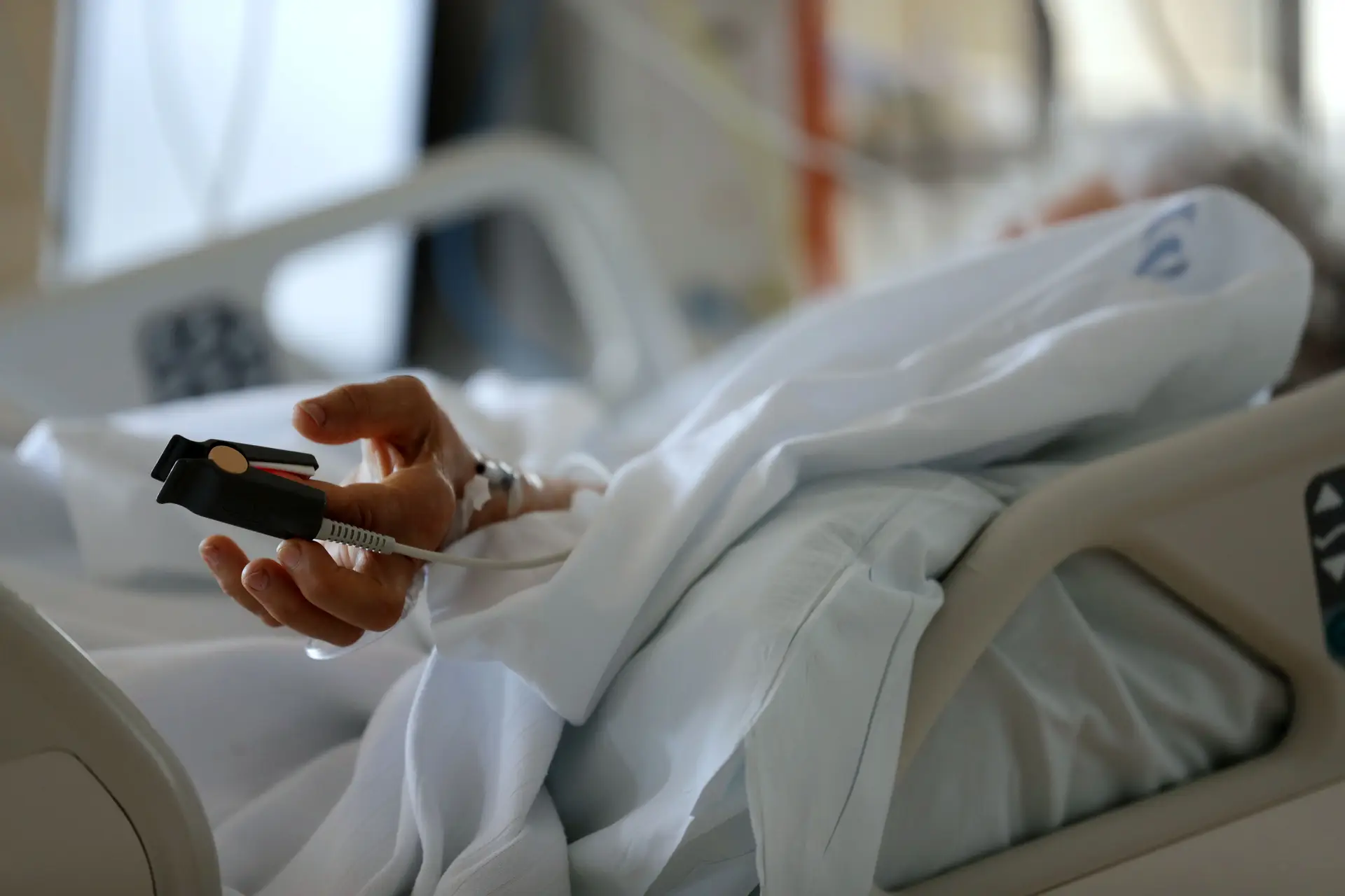 Médicos responsabilizam Governo por falta de planeamento da resposta à pandemia