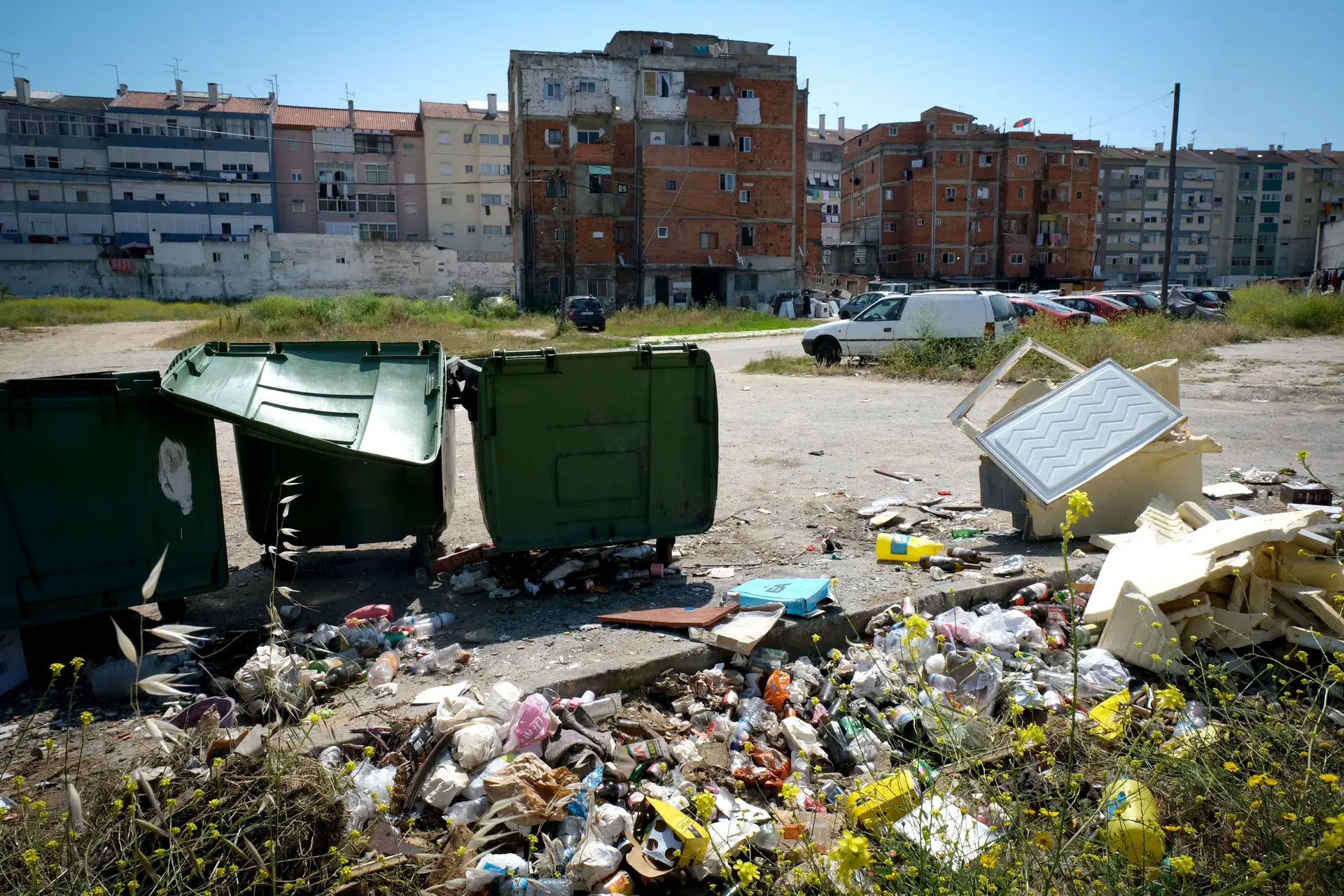 Quase 40 famílias do bairro da Jamaica começaram a ser realojadas