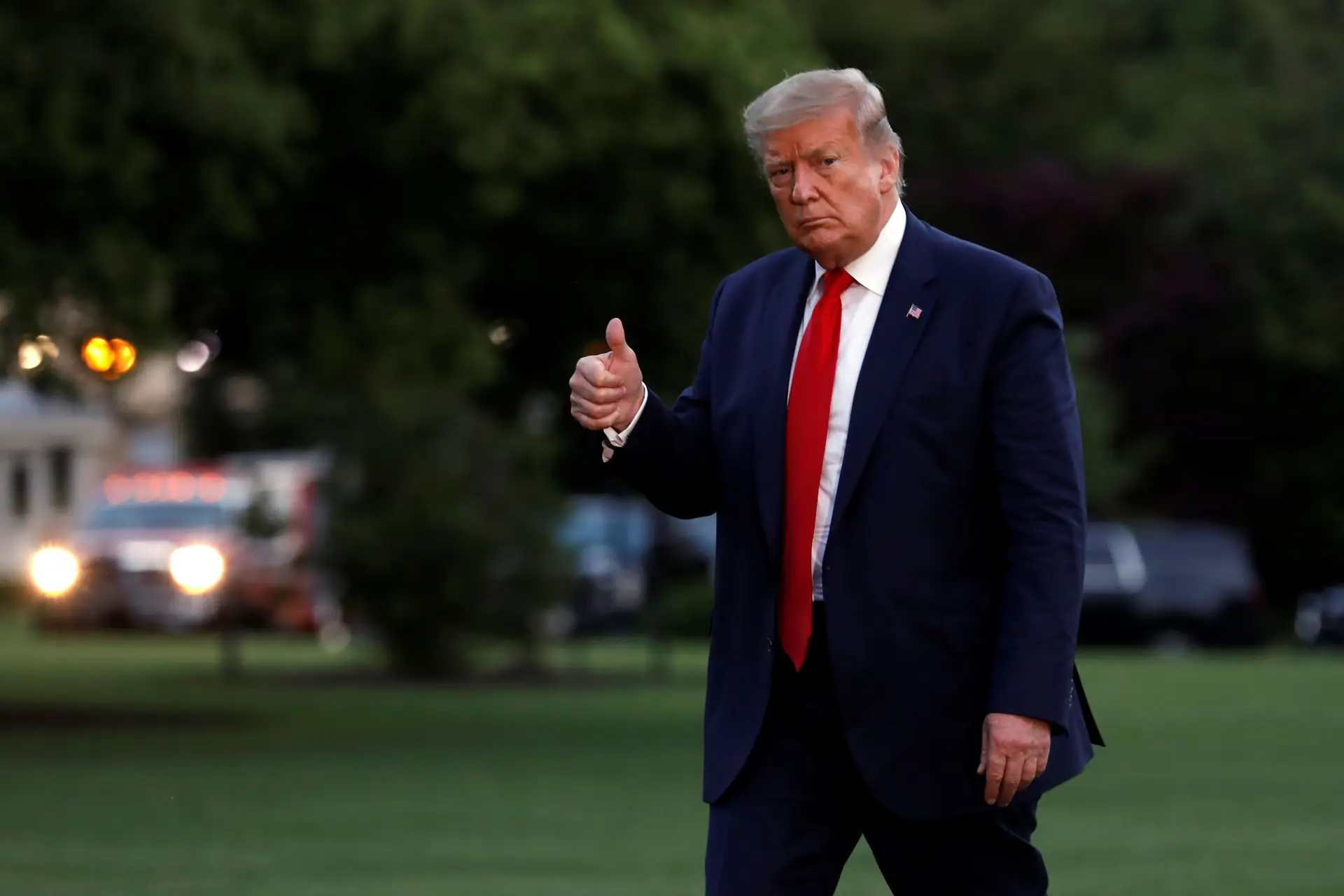 Presidente dos EUA criticou governadores por serem "fracos" com manifestantes