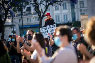 Governo anuncia apoio extraordinário aos precários da cultura