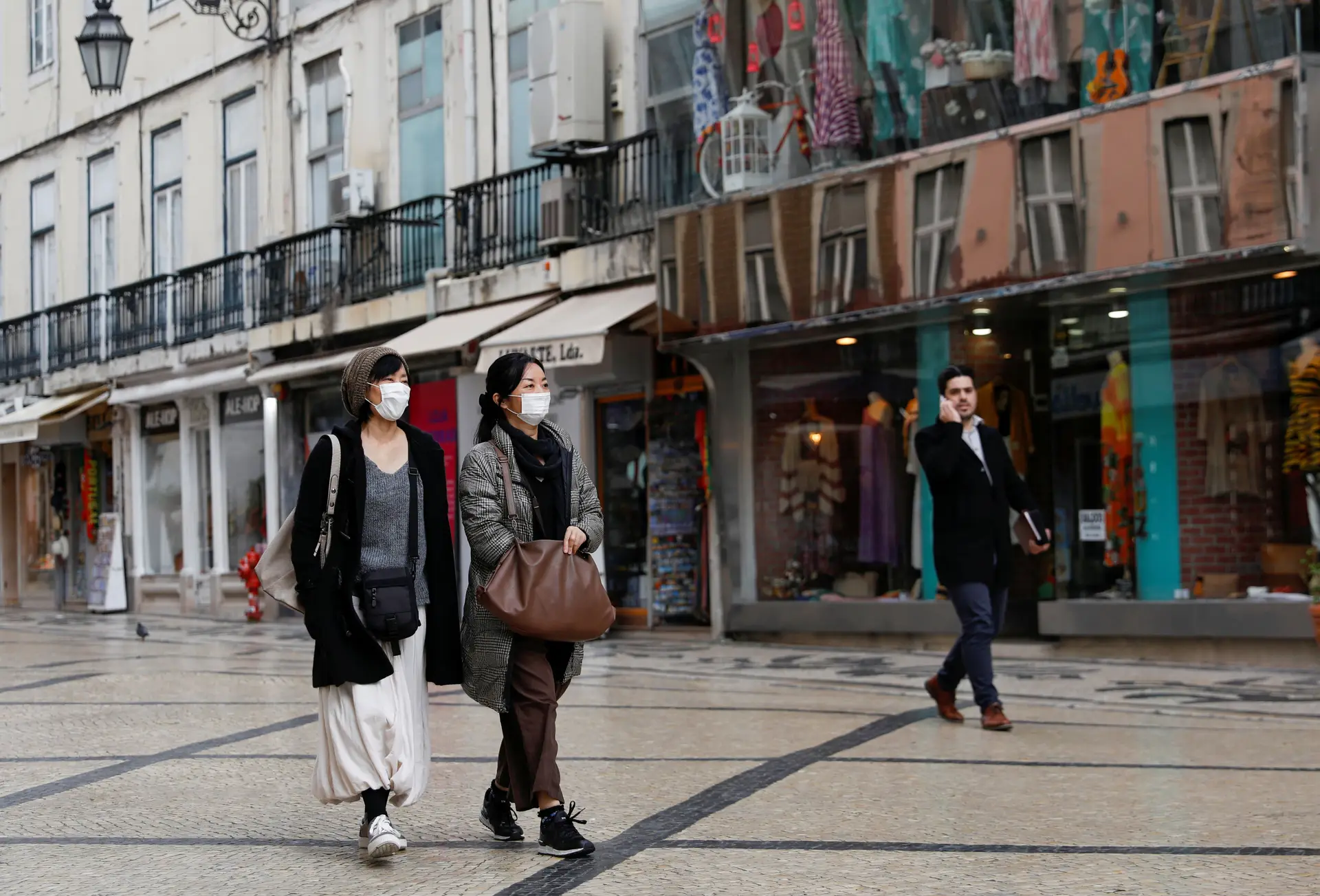 Mais 8 mortes e 331 novos casos de Covid-19 em Portugal