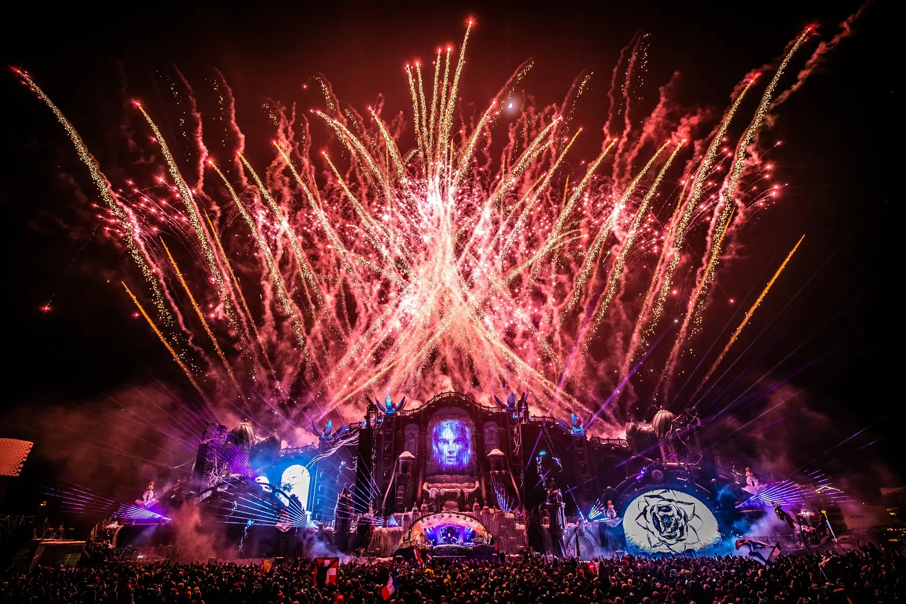 Festival de eletrónica Tomorrowland pela primeira vez em edição online e já há cartaz