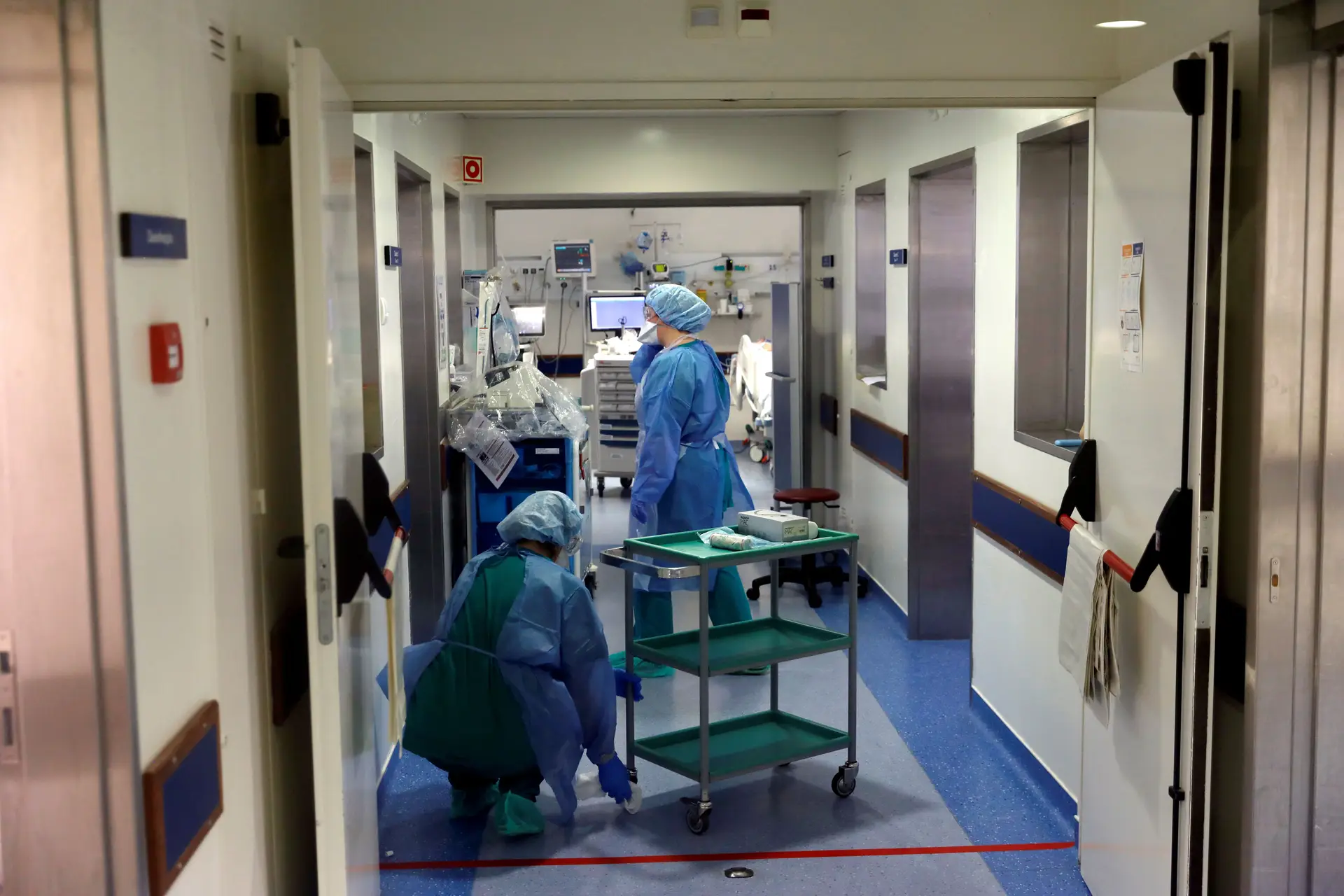 Portugal com 3 mortes e 290 novos casos de Covid-19 nas últimas 24 horas