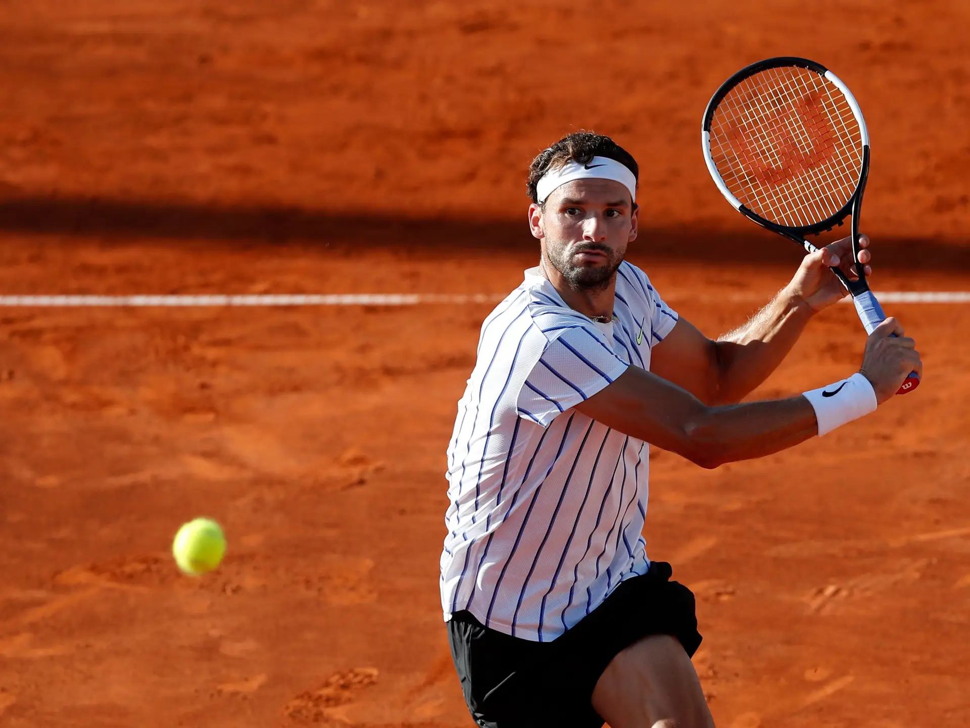 Tenista Grigor Dimitrov testa positivo à Covid-19