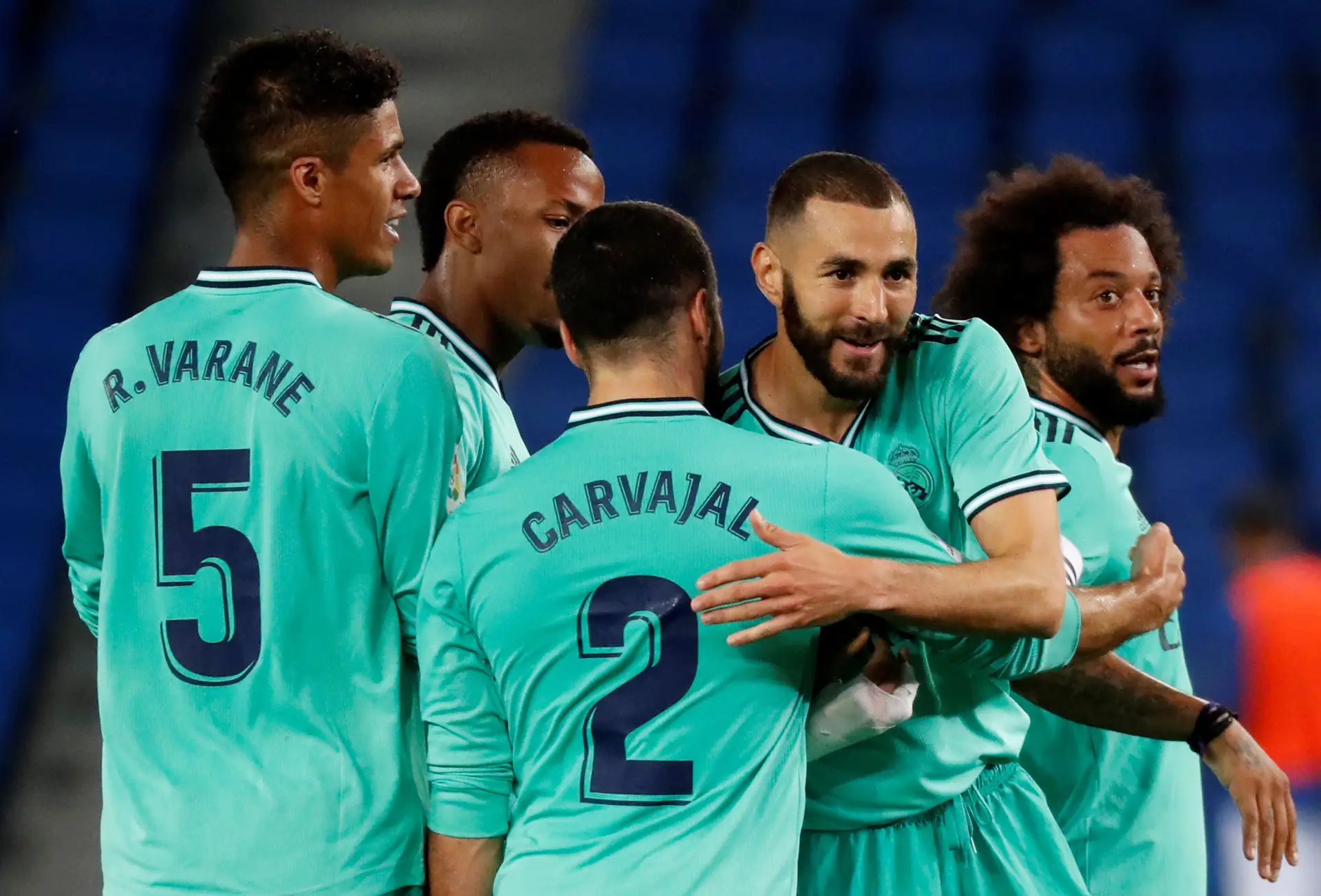 Real Madrid vence e assume liderança com os mesmo pontos do FC Barcelona