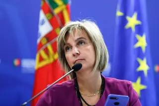 Ministra reconhece que equipas que estão no combate à Covid-19 "começam a ficar cansadas"