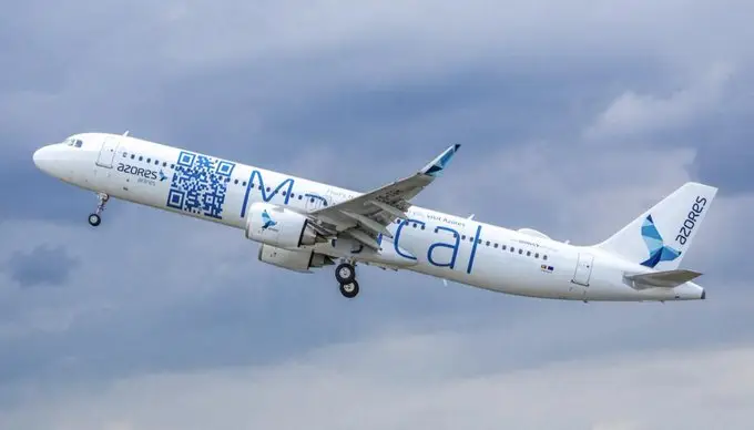 Azores Airlines realiza primeiro voo com combust vel sustent vel