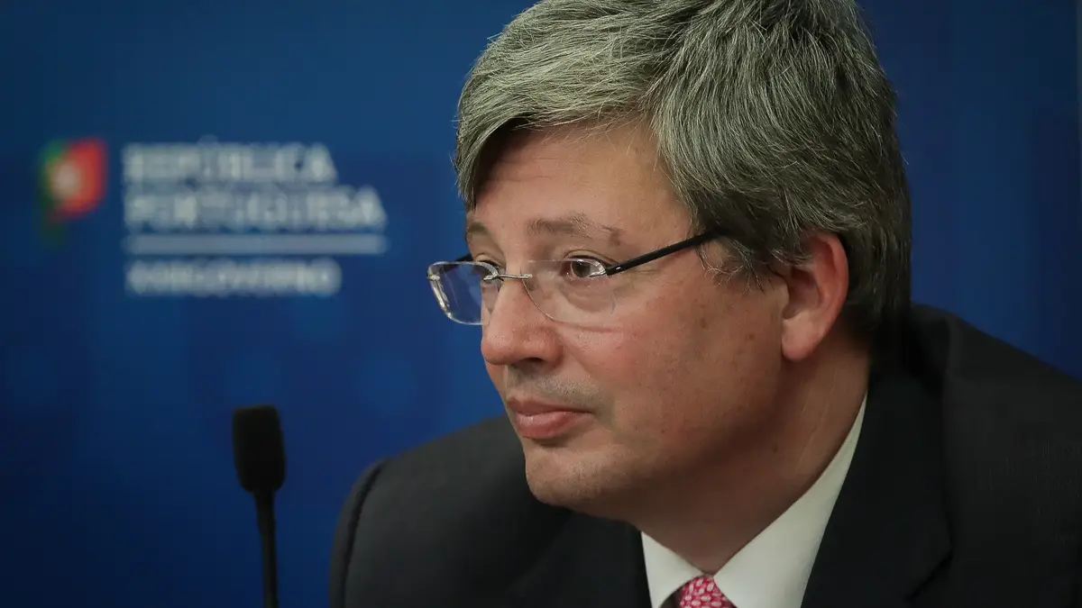 O secretário de Estado do Tesouro, Miguel Cruz, durante uma conferência de imprensa sobre a operação de auxílio à TAP
