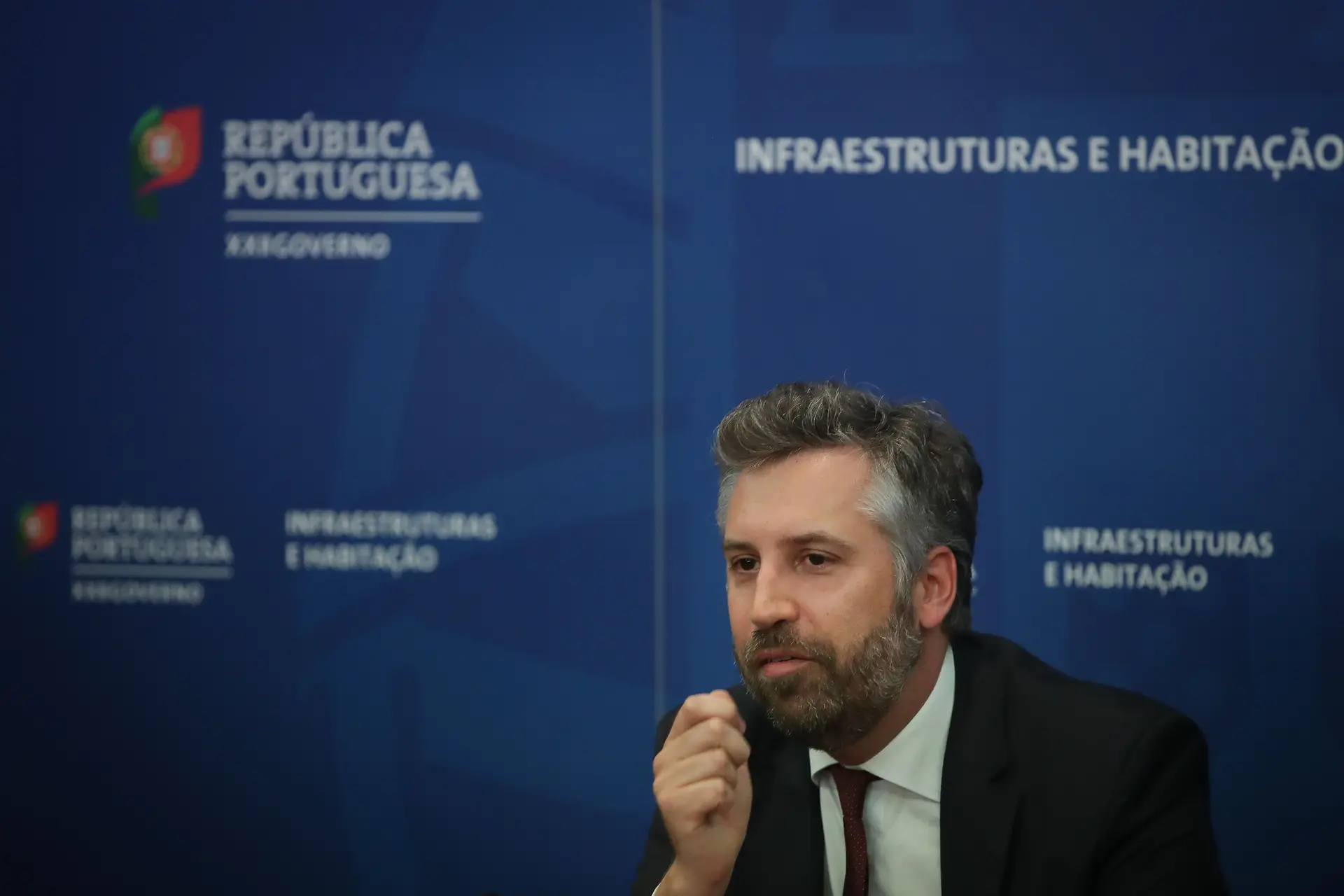Ministro diz que trabalhadores da IP e da CP "têm razão" para fazer greve prevista a 8 de outubro