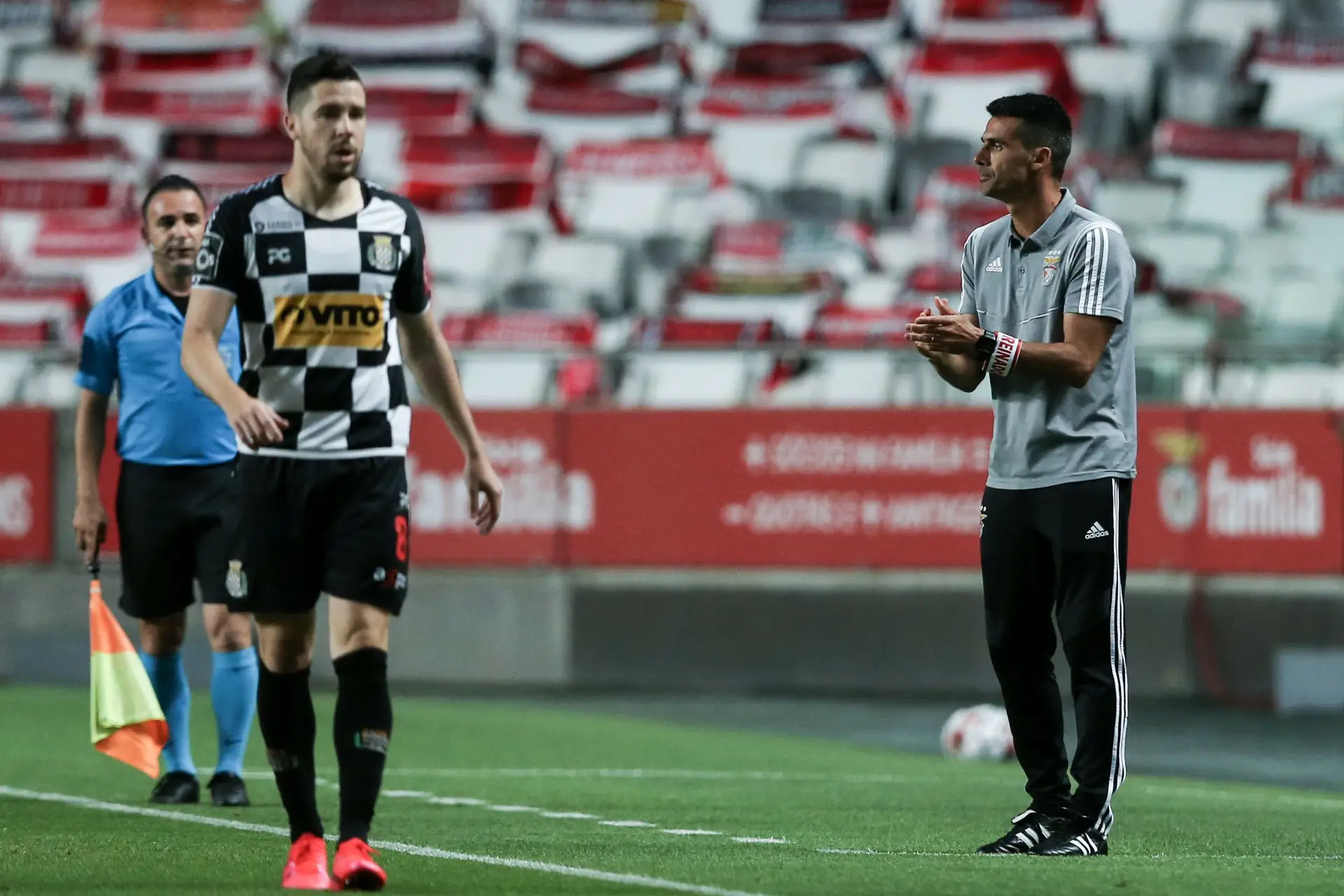 Nélson Veríssimo fica no Benfica até ao final da temporada