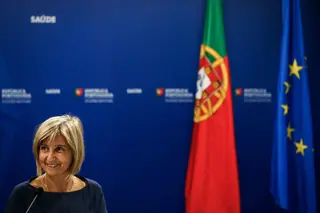 Covid-19: Ministra da Saúde explica atraso na divulgação dos números diários