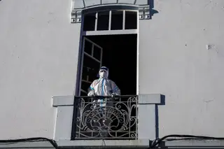 Covid-19 nos lares. “Não vejo ninguém responsabilizar os dirigentes das organizações sociais”