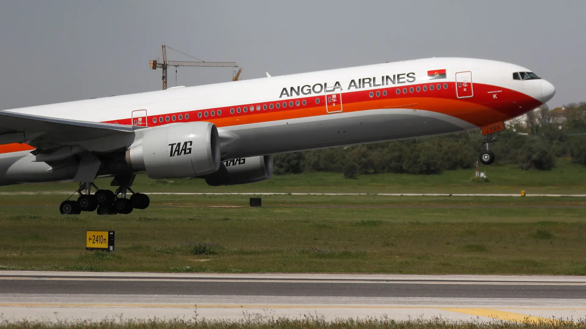 TAAG Linhas Aéreas de Angola.