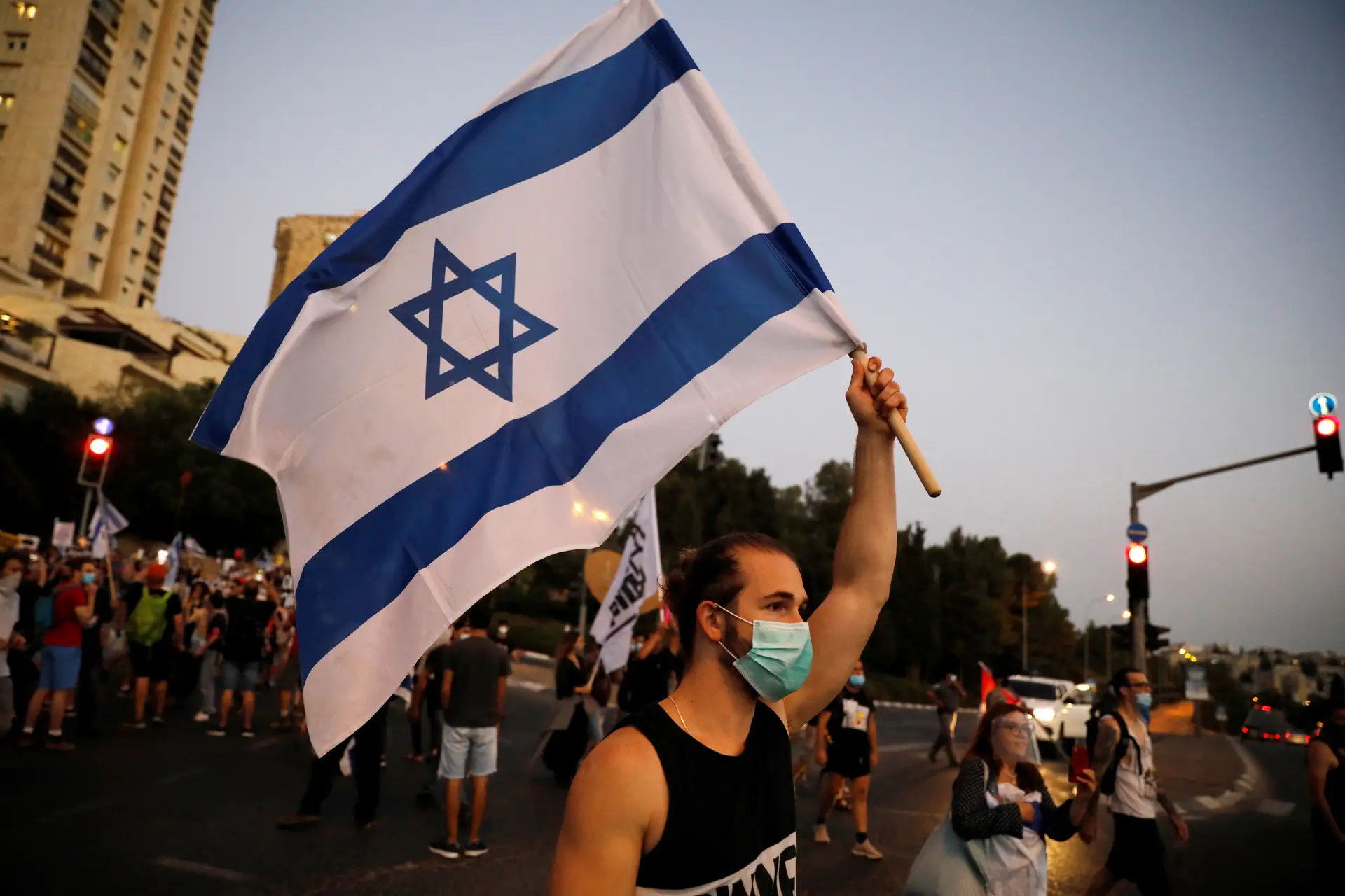 Covid-19: Israel regista o número mais alto de novos casos em 24 horas desde o início da pandemia