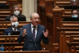 Rui Rio avisa que Portugal "já fez asneiras a mais" e exige garantias sobre hidrogénio