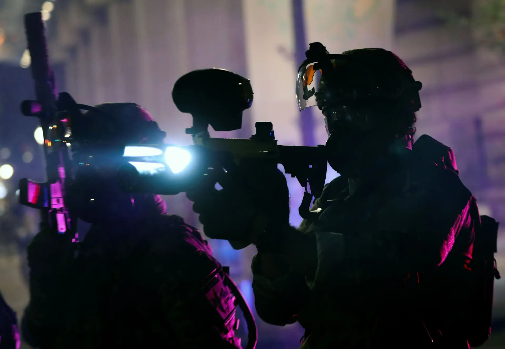 Atuação dos agentes federais em manifestações investigada pela Justiça dos EUA