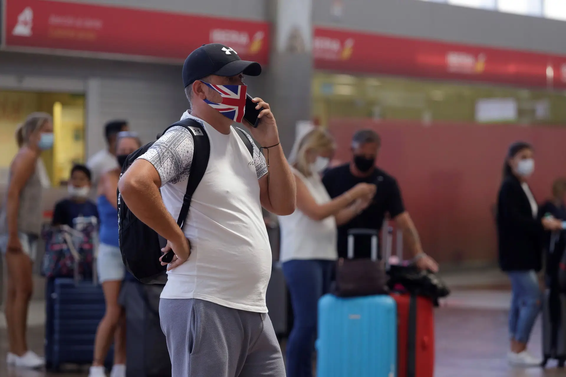 Operador turístico TUI cancela estadias de britânicos em Espanha continental até 9 de agosto