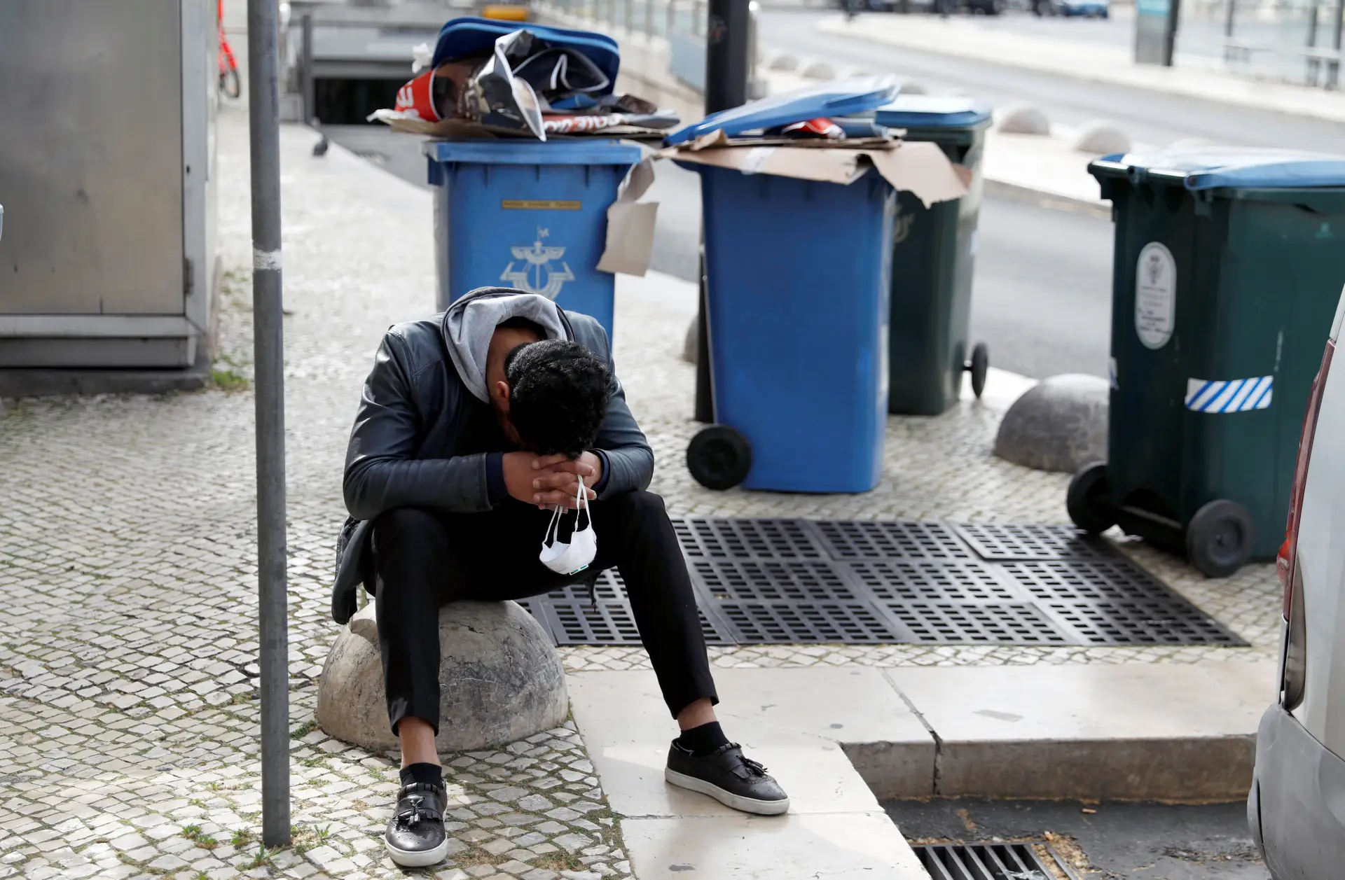 Pandemia destruiu mil empregos em Portugal SIC Notícias